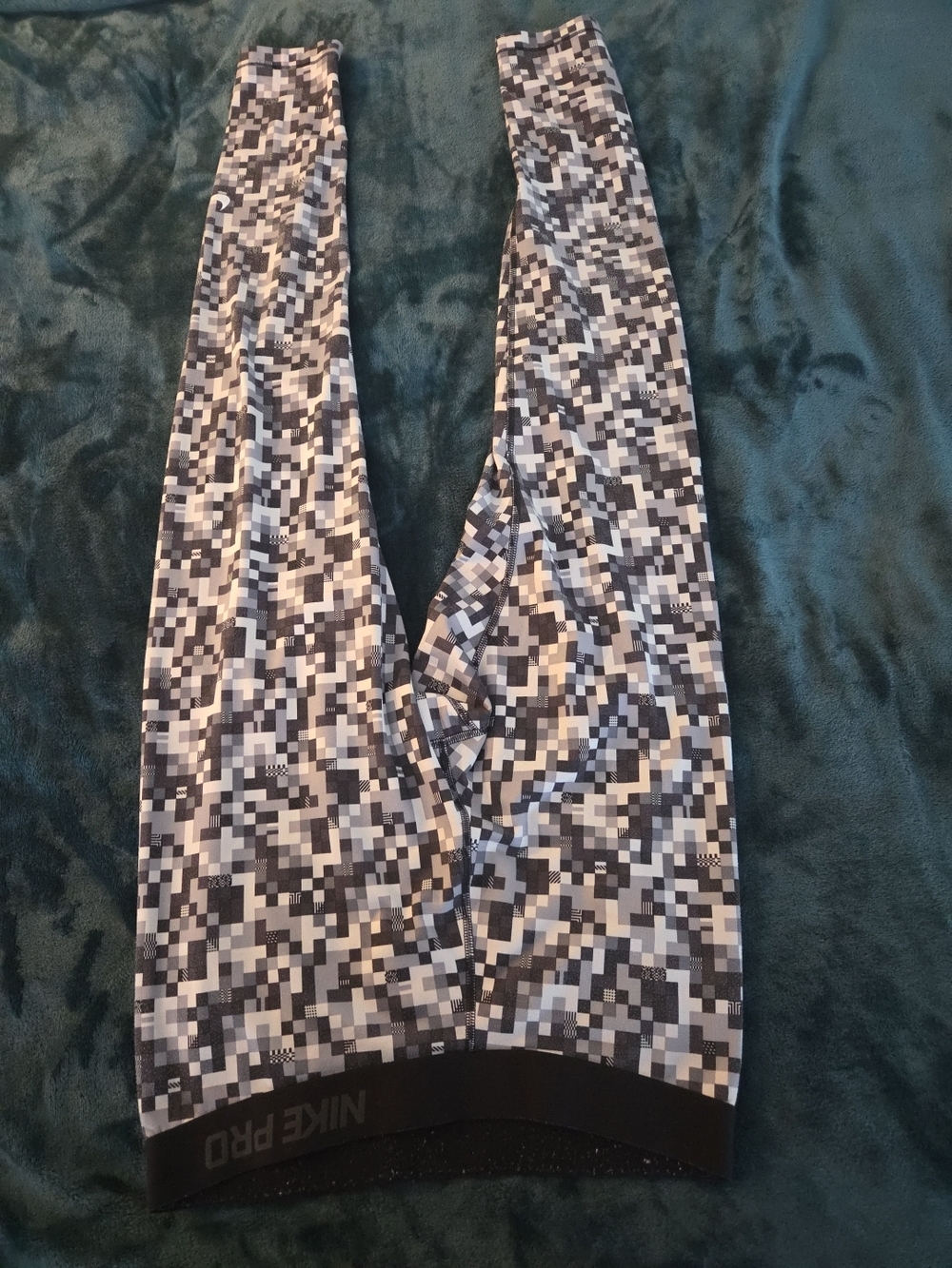 Nike Pro Black & White Performance Leggings Sz Lg